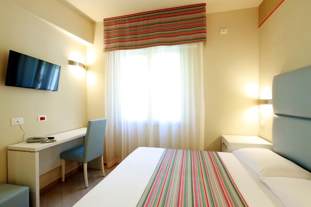 Souvenir 2* Monterosso al Mare