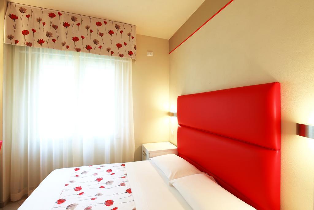 Souvenir Hotel