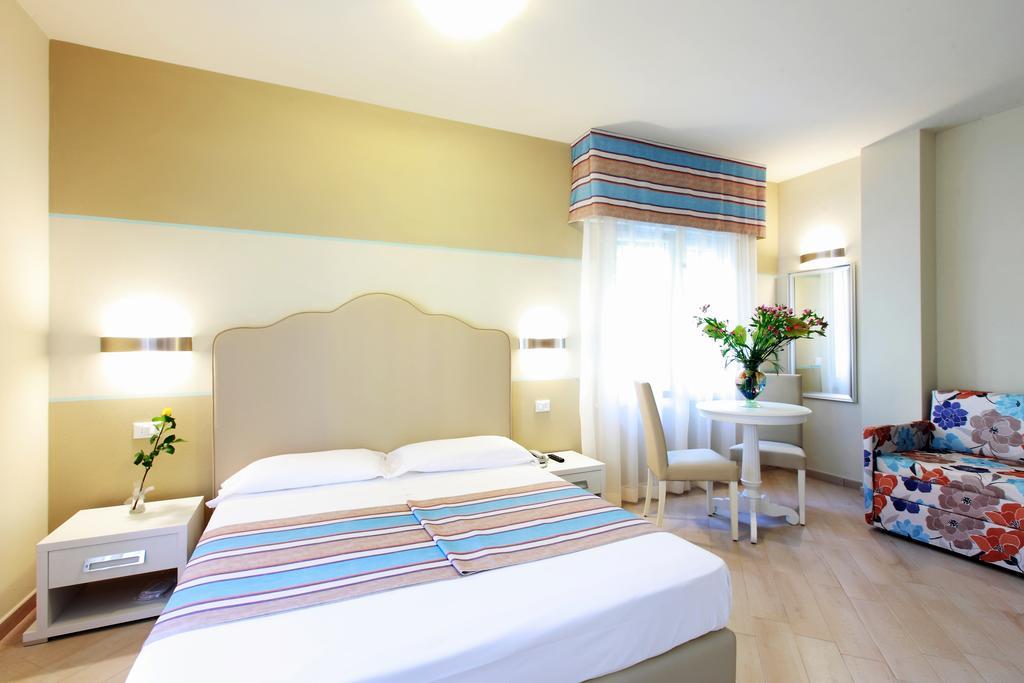 Hotel Souvenir 2*